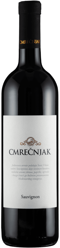 Boca vina Cmrečnjak Sauvignon s minimalističkom etiketom.